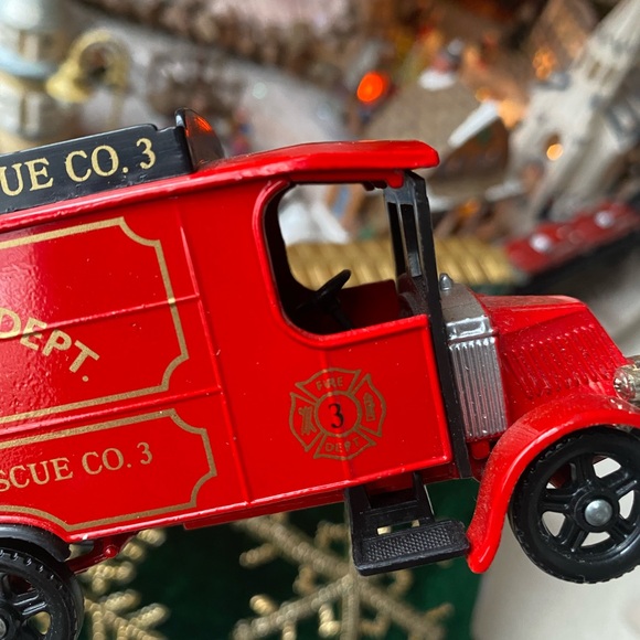 Red Fire Rescue Mack Truck - Picture 8 of 8